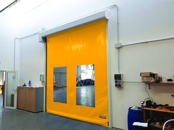 Porte rapide industrielle — THERA ProAccess